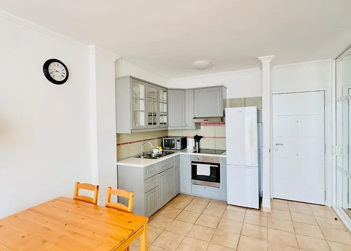 Paraiso Marina Palace Apartamento *